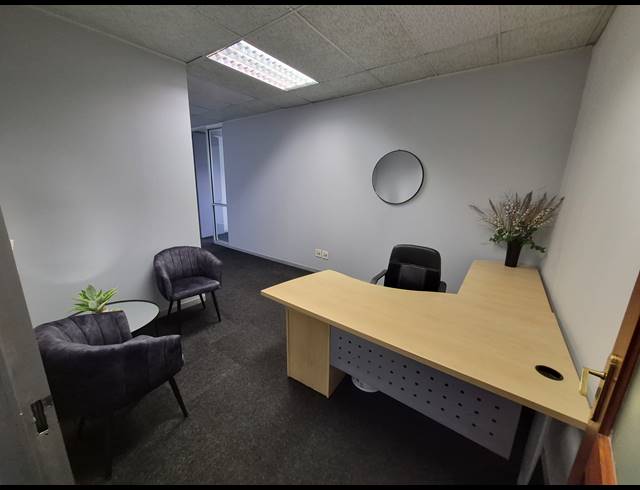 94M² OFFICE TO LET IN BRUMA